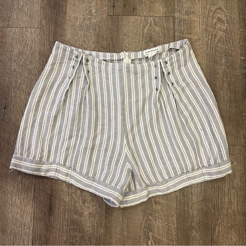 Club Monaco beachy coastal shorts